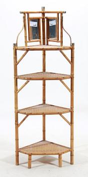 HÖRNETAGERE, kolonialstil, 1900-tal.