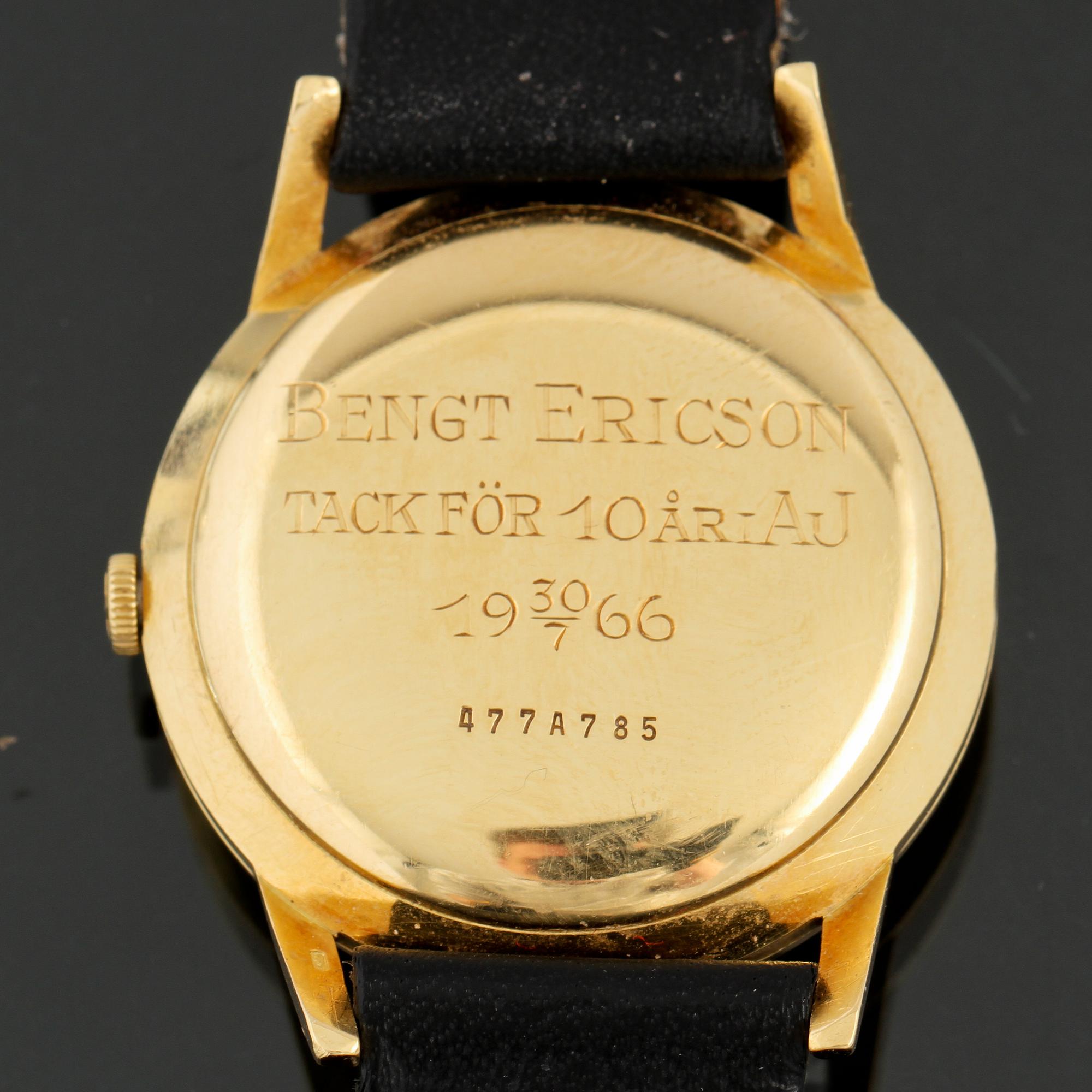 ARMBANDSUR, herr, 18 k guld, Zenith, 1900-talets andra hälft. Total vikt 37 g.