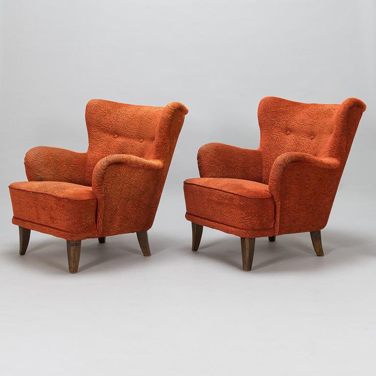 Ilmari Lappalainen, a pair of 1950's 'Laila' armchairs for Asko, Finland.