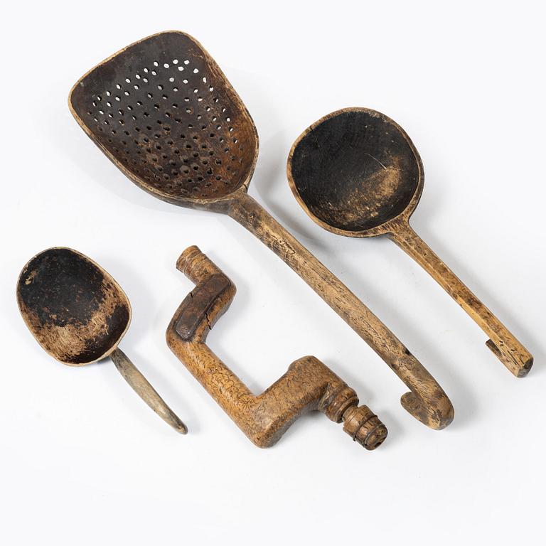 Bruksföremål, 4 st, Allmoge, 1800-tal.