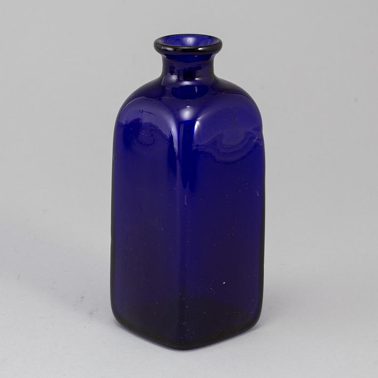 FLASKA, blått glas, 1800-tal.