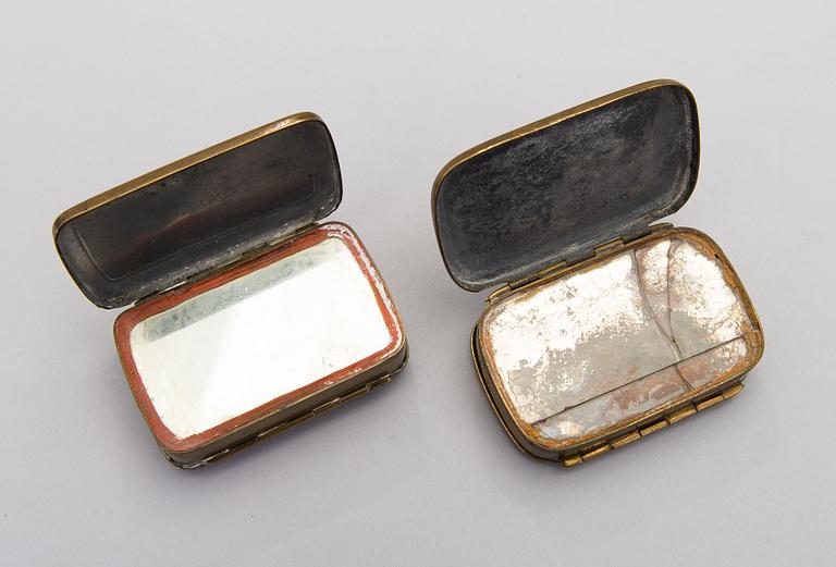 Ten 19th century snuff boxes, one from the 18th century. Sweden, Finland, Holland.