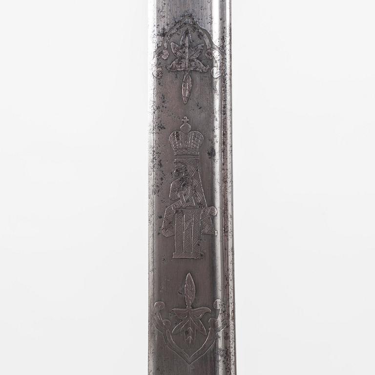 PYHÄN ANNAN MIEKKA.