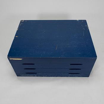 Arkivskåp /arkitektskåp, Arteks ritkontor, tillverkare O.Y. Huonekalu- ja Rakennustyötehdas A.B. 1900-talets mitt.