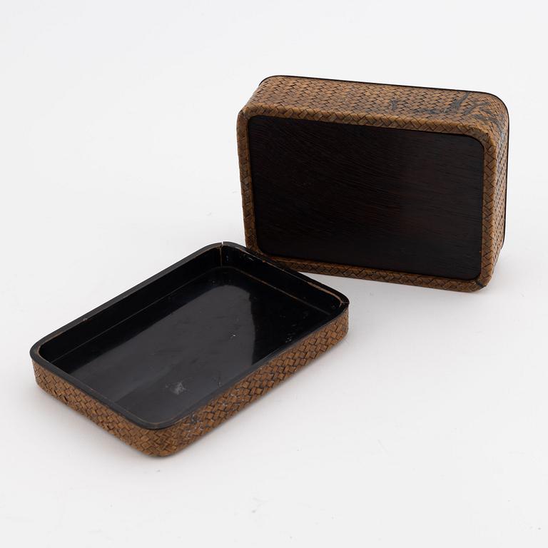 Ask, Japan, tidigt 1900-tal.