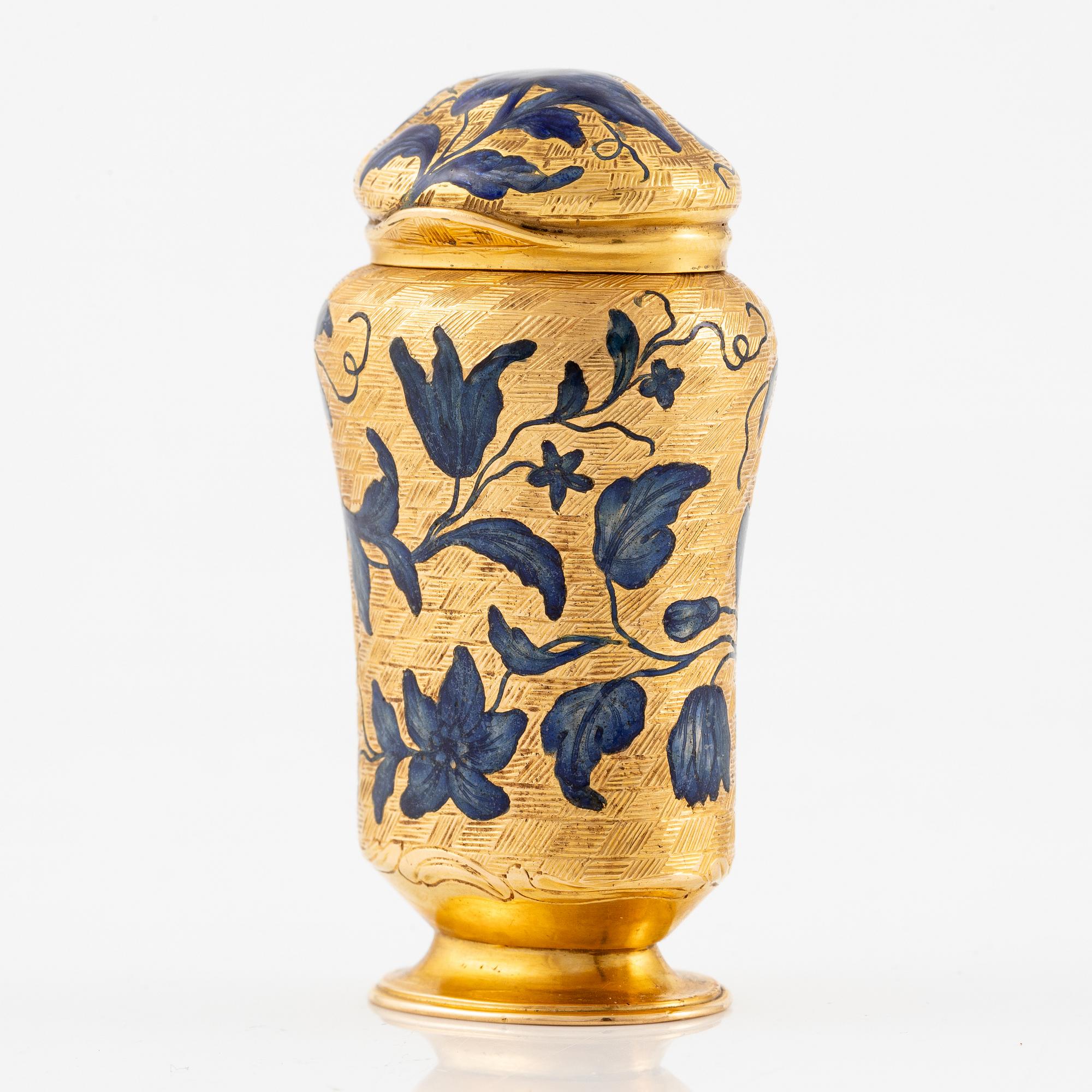 A Swedish 18th century 20K gold scent box, mark of Frantz Bergs, Stockholm 1753.