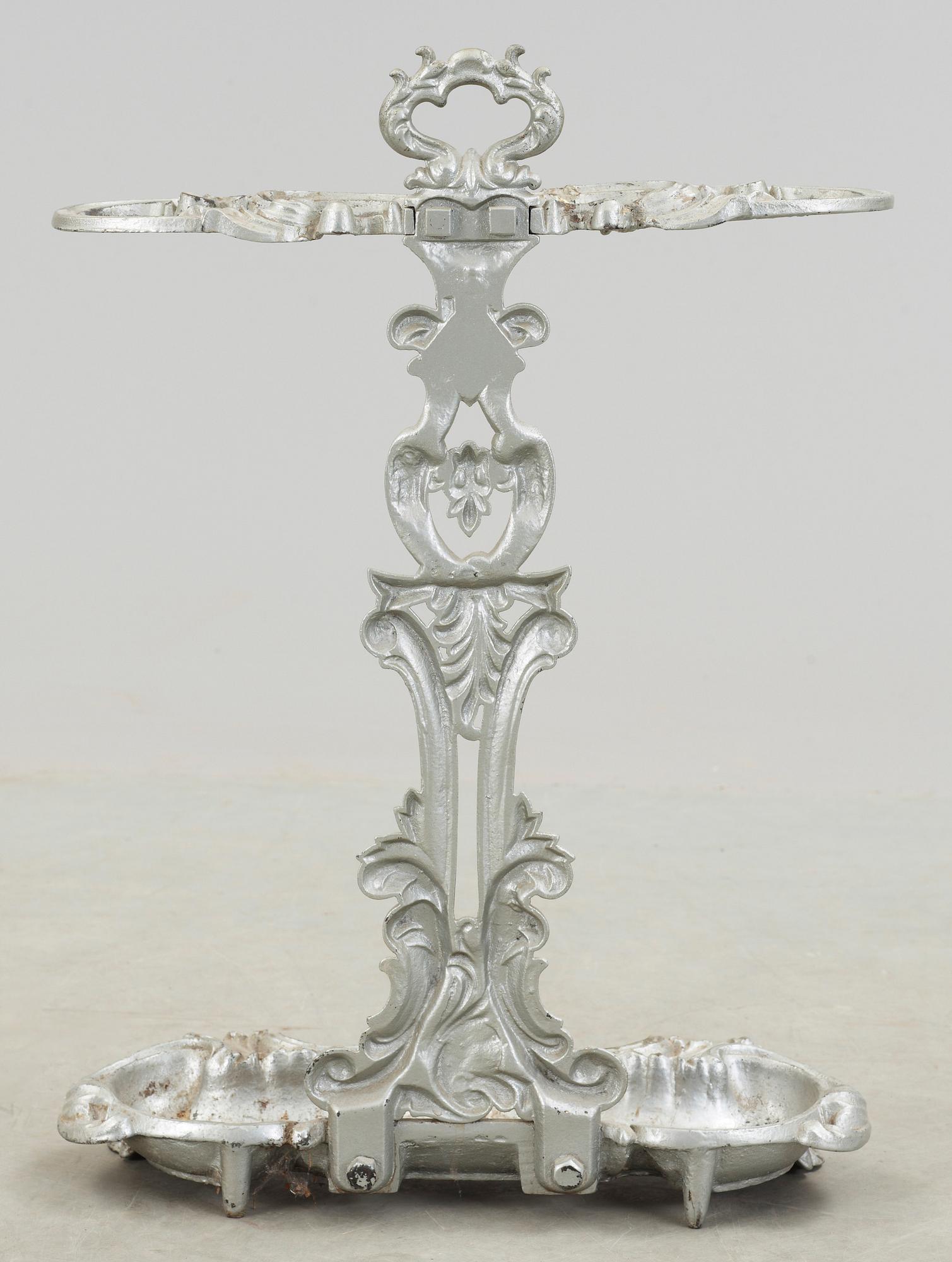 PARAPLYSTÄLL, gjutjärn, 1900-talets första hälft.