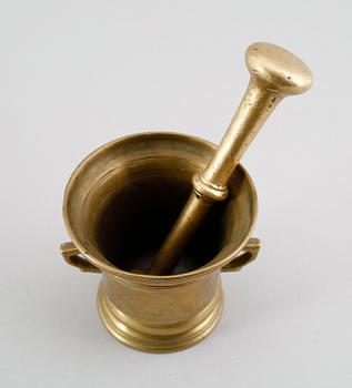 MORTEL MED STÖT, mässing, sannolikt 1700-tal.