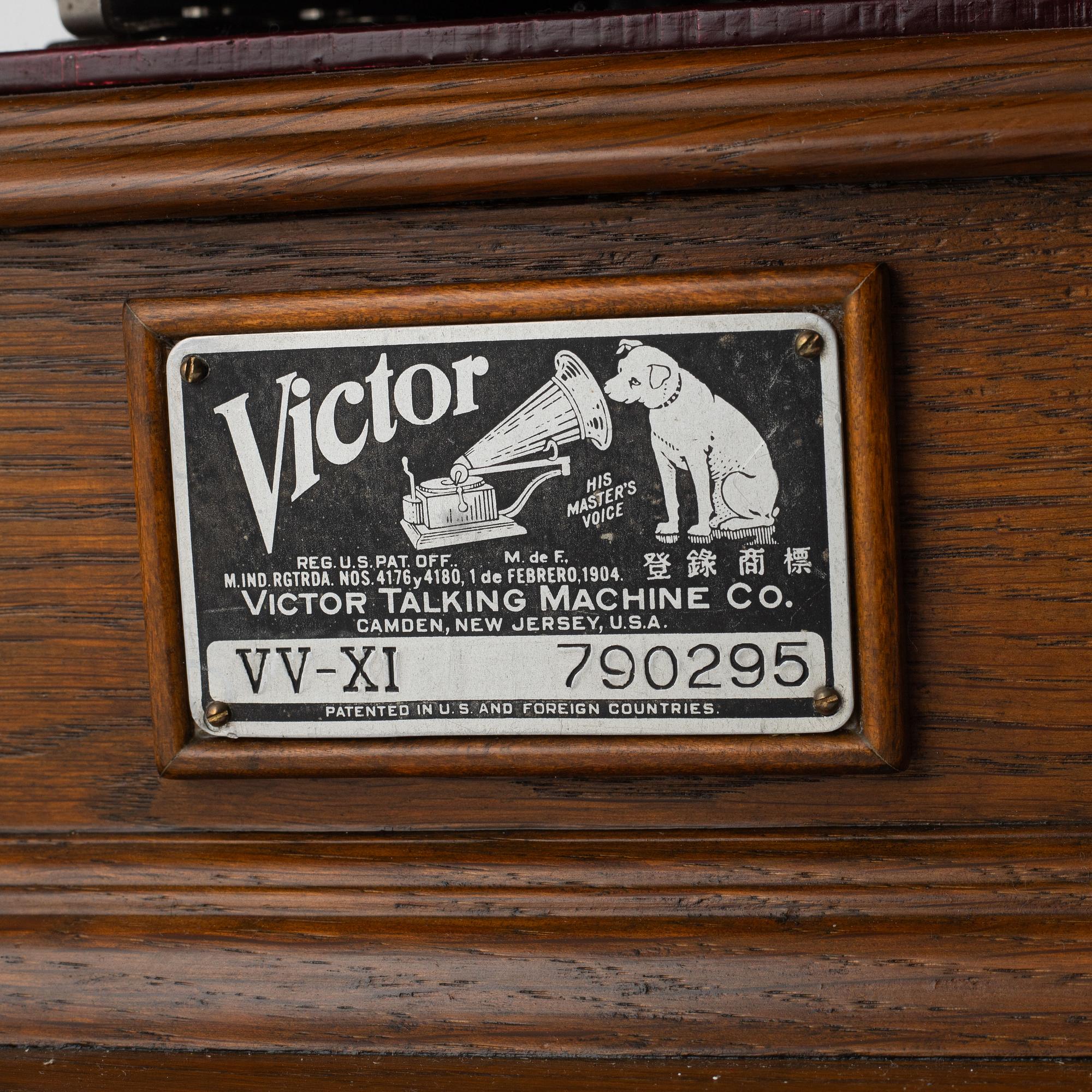 Grammofon, "Victor Talking Machine", His Master's Voice, USA, 1900-talets första hälft.