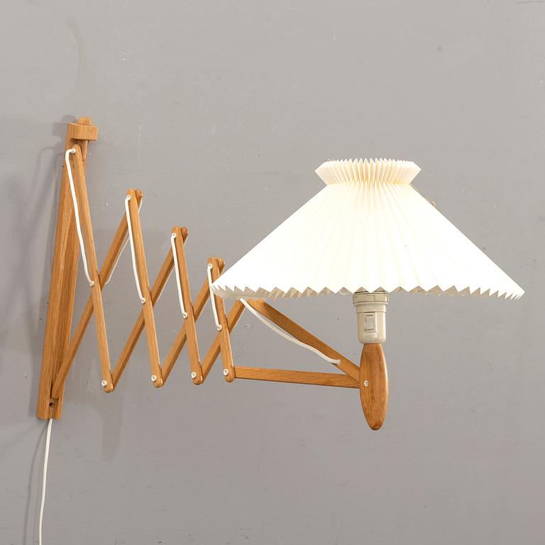 An Erik Hansen wall lamp "Saxelampe" for le klint Denmark later part of the 20th century.