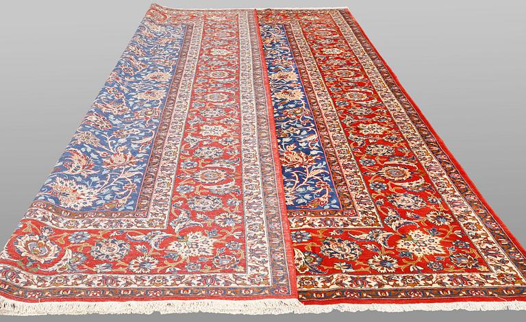 Matta, Najafabad, ca 418 x 307 cm.