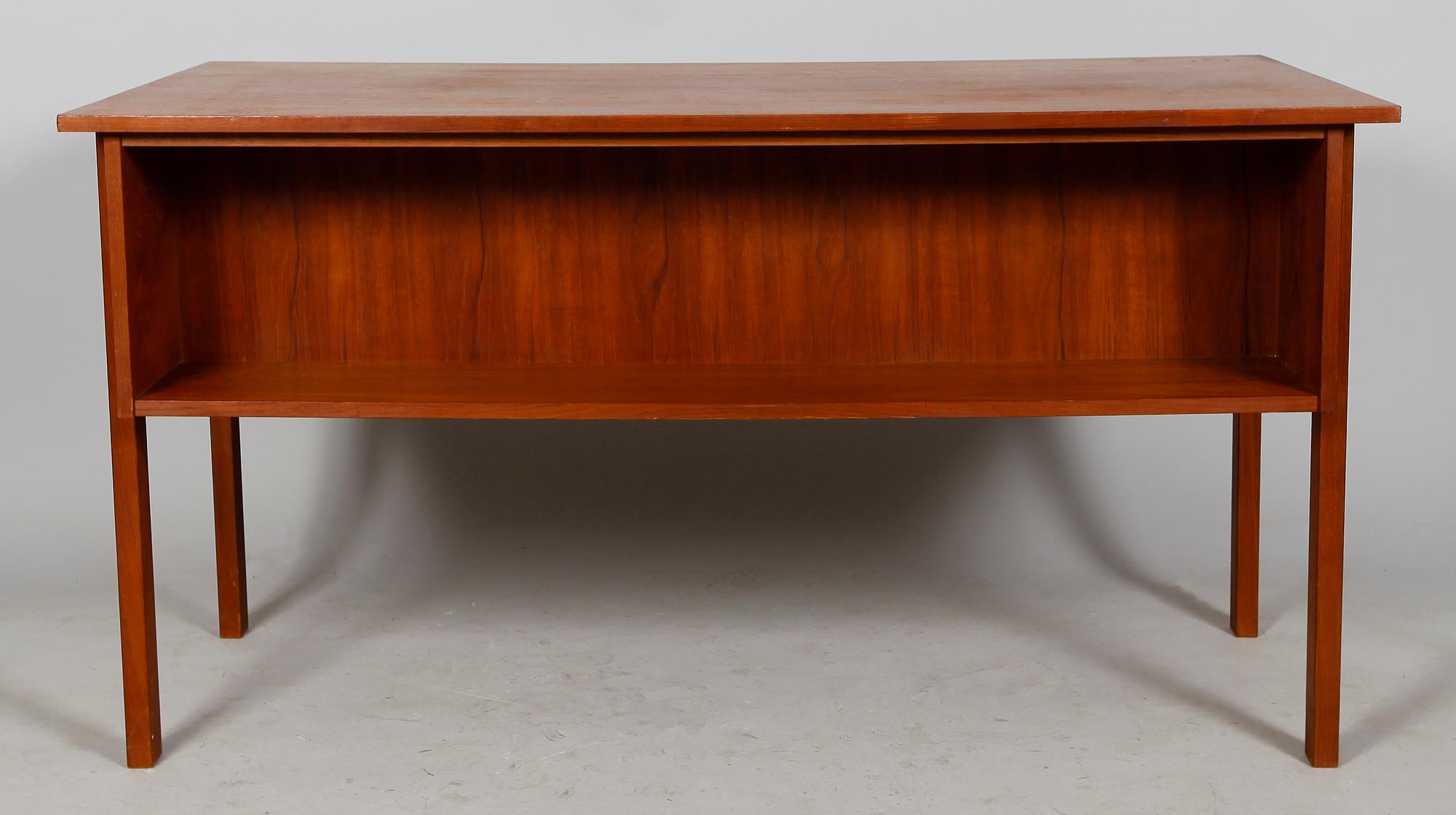 SKRIVBORD, Danmark, 1950-tal, dubbelsidigt.