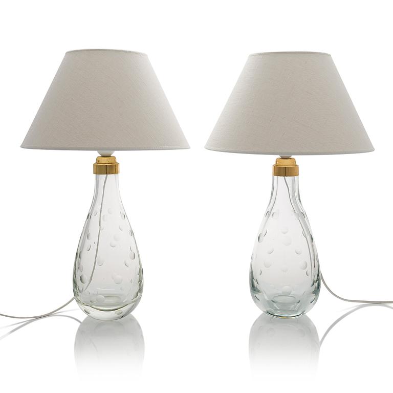 Gunnel Nyman, a pair of 1948 designed table lamps for Nuutajärvi Notsjö/ Idman Finland.