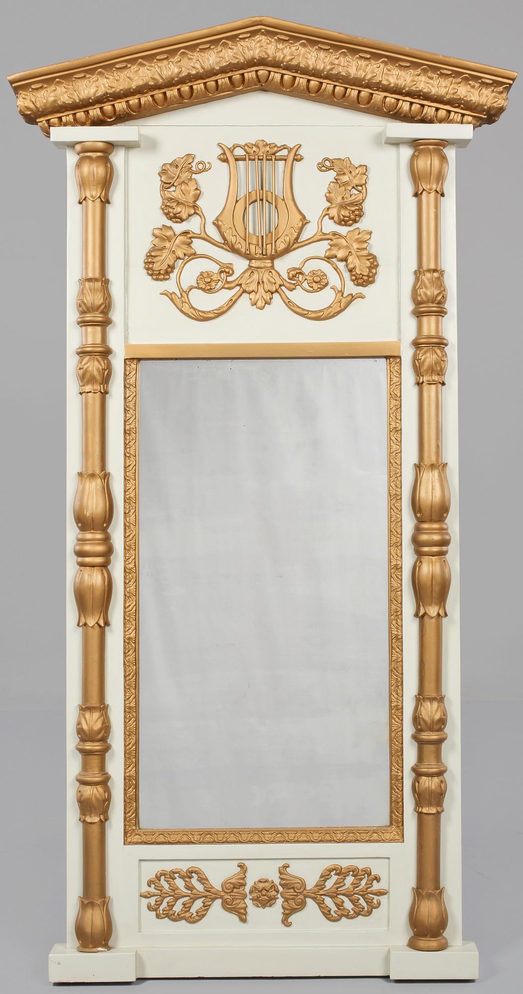 SPEGEL samt KONSOLBORD, empire, 1800-talets första hälft.