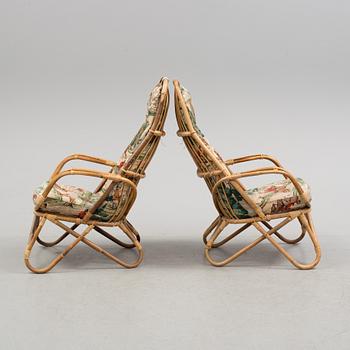 A table an a pair of easy chairs, second half of the 20th century.