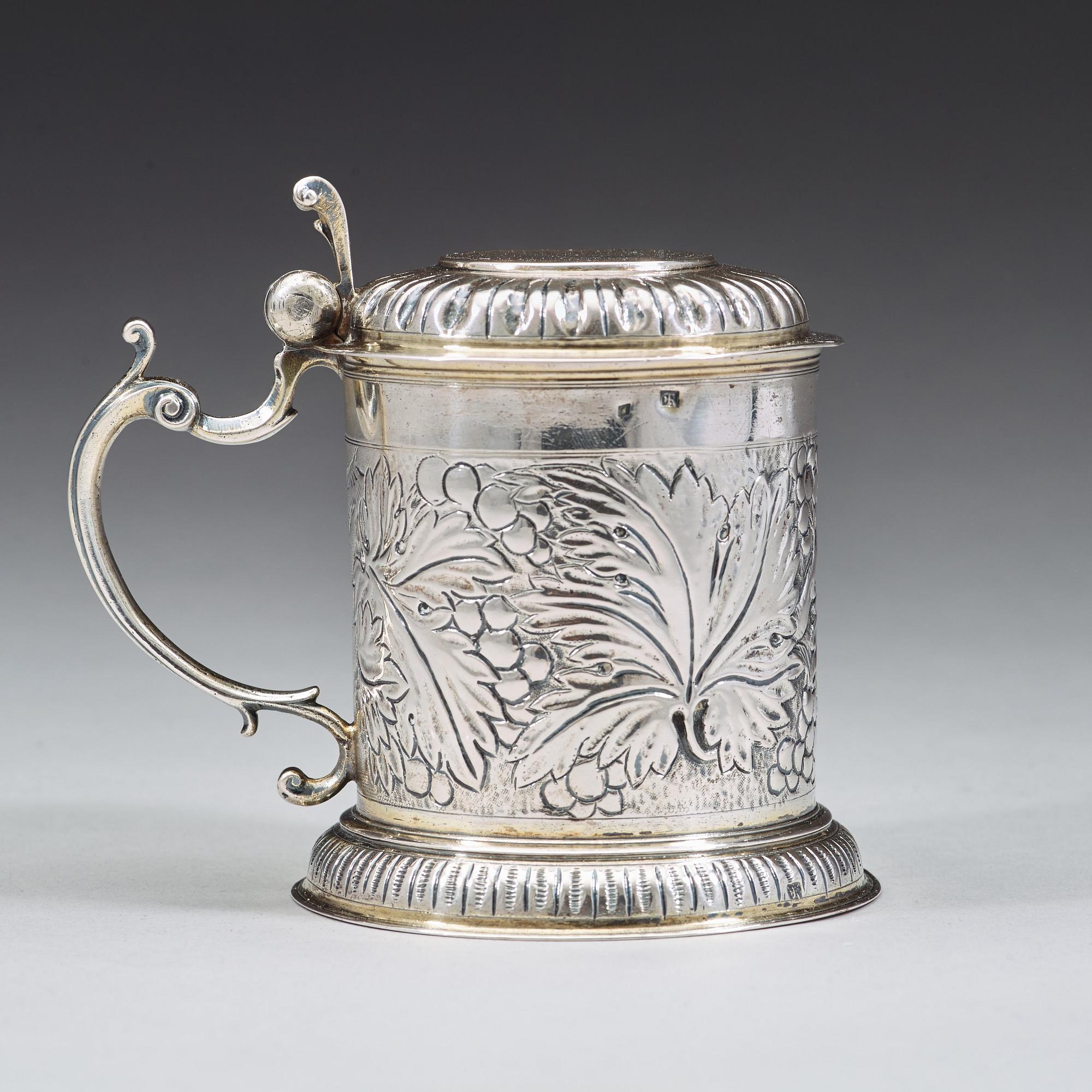ABRAHAM GRILL, Augsburg (verksam 1672-1682), dryckeskanna, silver, barock.