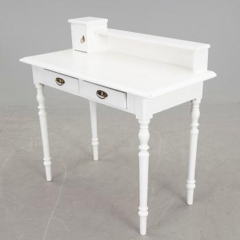 DAMSKRIVBORD, 1900-talets första hälft.