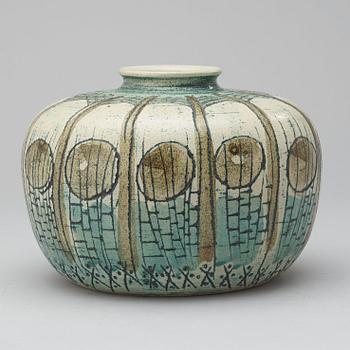 An Anders Bruno Liljefors stoneware jar, Gustavsberg Studio 1950's.