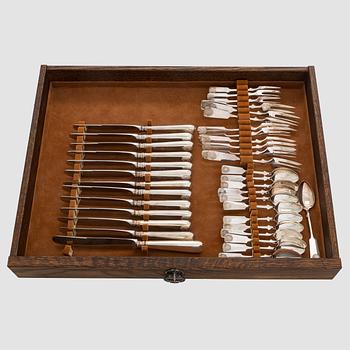 A 93-piece silver cutlery set in fitted wooden box, Kultakeskus, Hämeenlinna, 1985-1989.