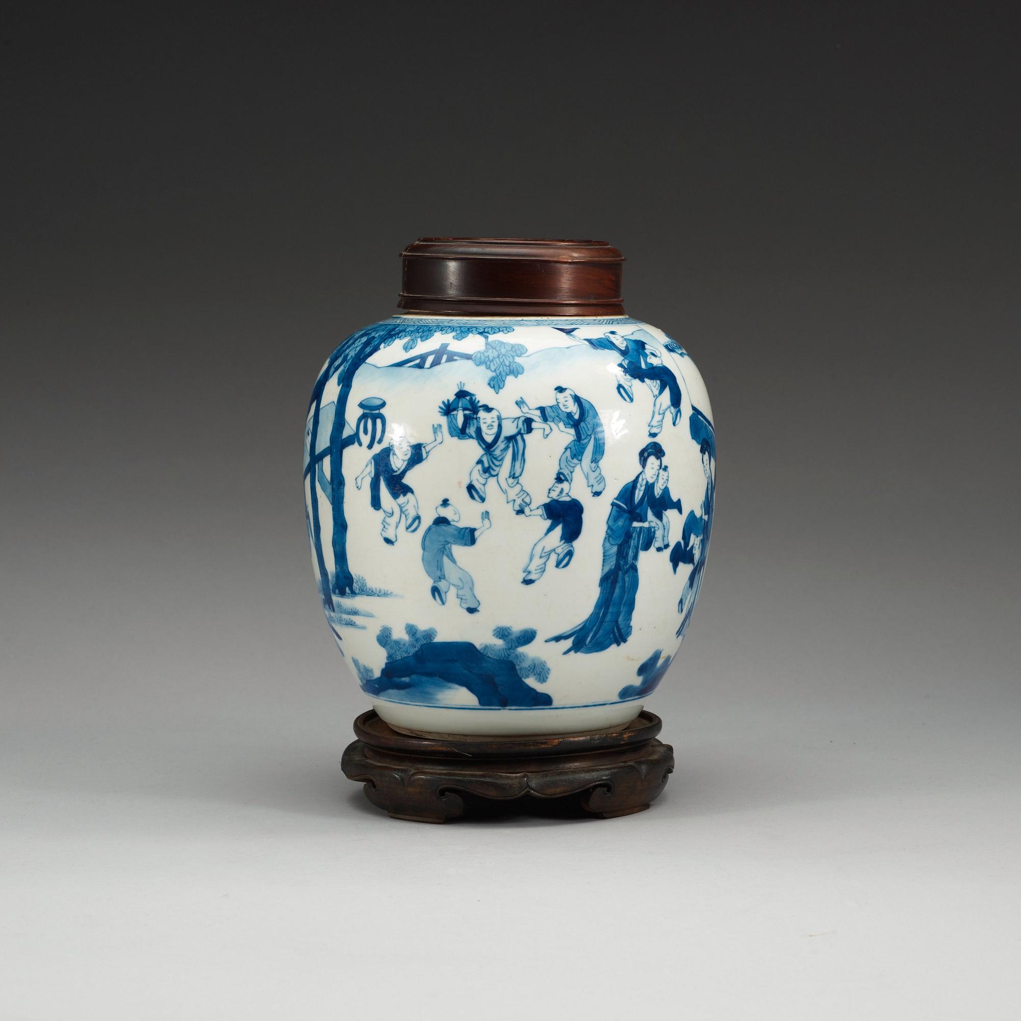 KRUKA, porslin. Qing dynastin, Kangxi (1662-1722).