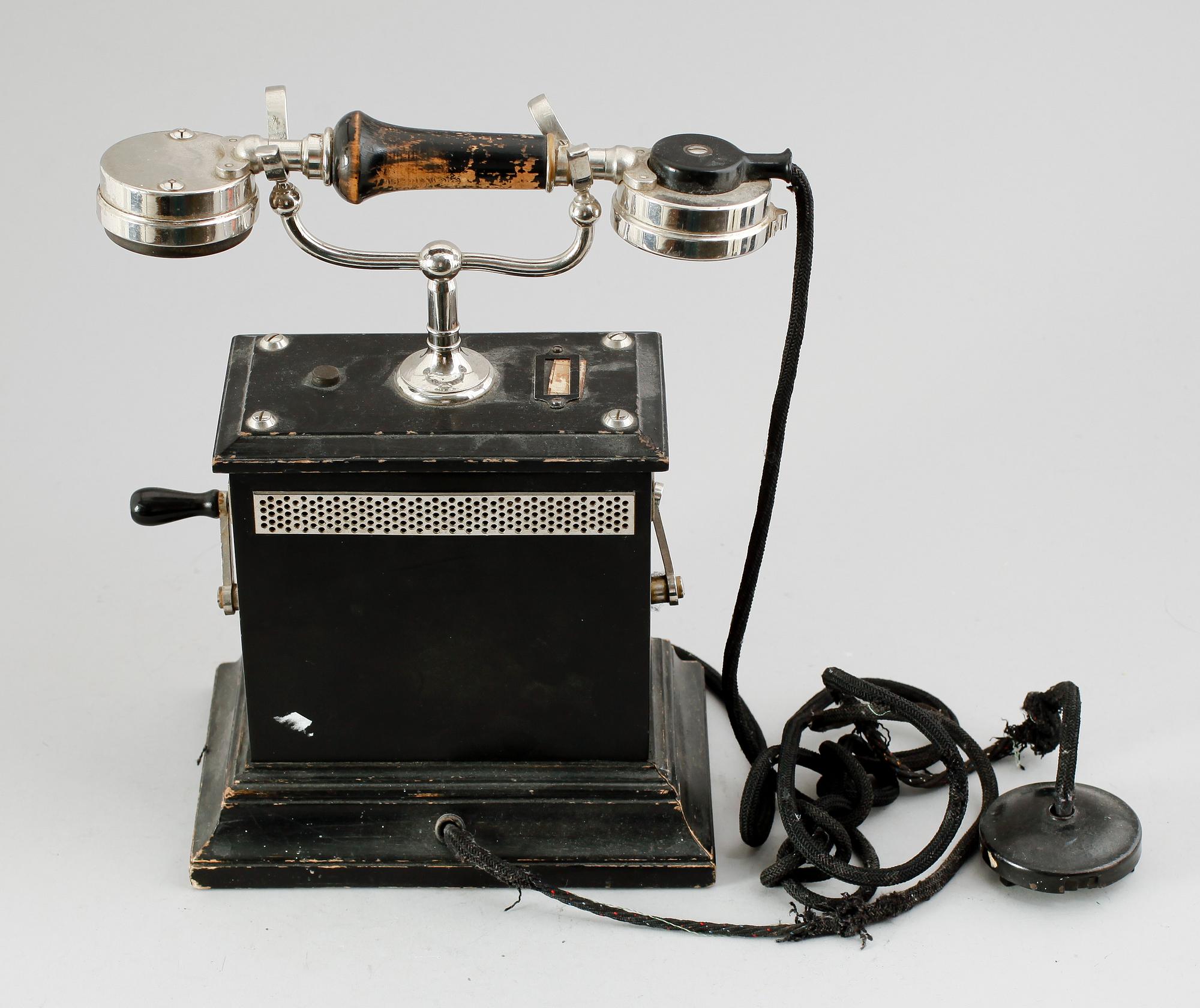 BORDSTELEFON, Telegrafverkets verkstad, Nynäshamn, 1900-talets första hälft.