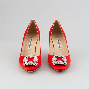 Manolo Blahnik, a pair of red satin 'Hangisi' shoes, 2020, size 38½.