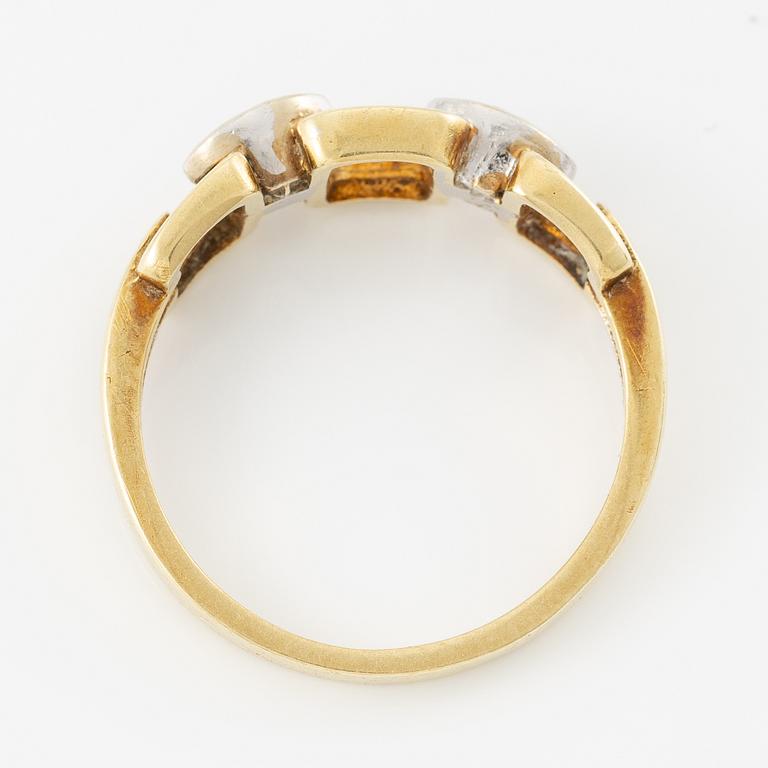 Ring, 14K gold with small eight-cut diamonds, Finland.