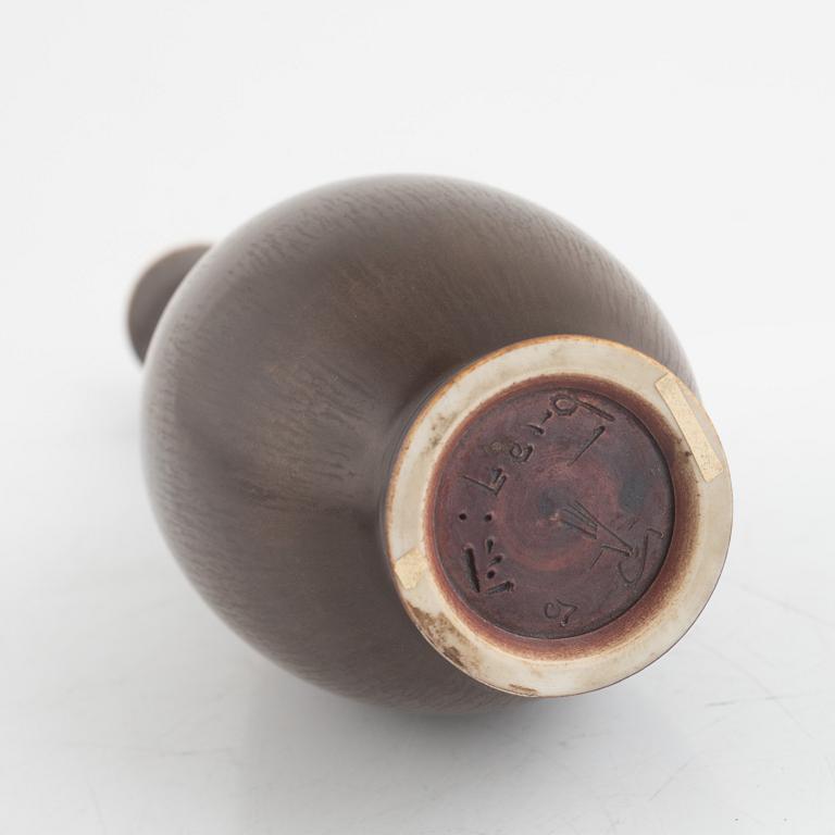 Berndt Friberg, a stoneware vase, Gustavsberg studio, Sweden 1965.
