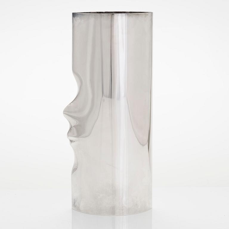 Pekka Piekäinen, a sterling silver vase, J.A. Tarkiainen, Helsinki, 1990.