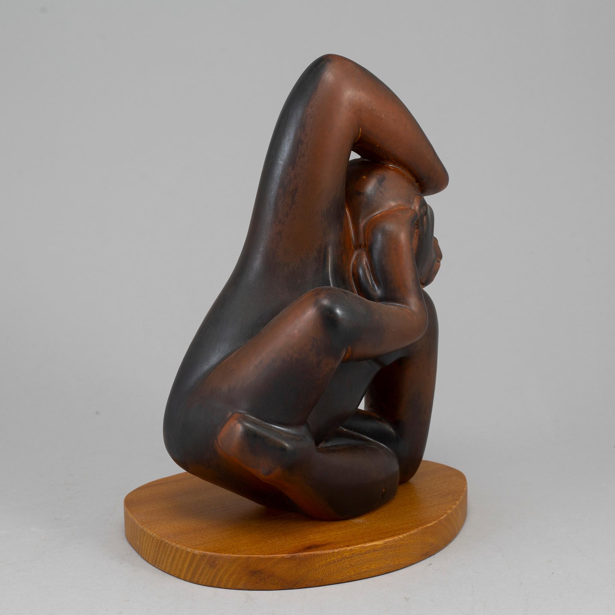 GUNNAR NYLUND, figurin, stengods, Rörstrand.
