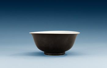 A bowl, Qing dynasty (1644-1912), with Xuande's six character mark.