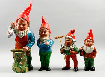 JULTOMTAR, 4 st. Keramik, varav 2 st Gräfenroda. Tyskland.