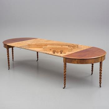 MATBORD, med 3 iläggsskivor, 1800-talets mitt.
