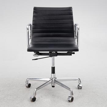 Charles & Ray Eames, a model EA 117 swivel office chair, VItra.