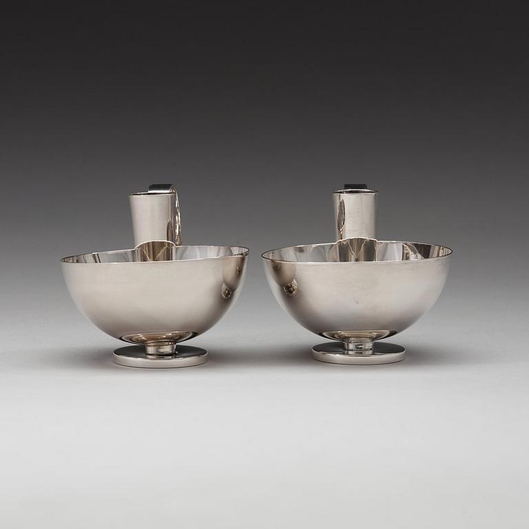 A pair of Olaf Staehr-Nielsen silver candlesticks, Köpenhamn 1944-45.