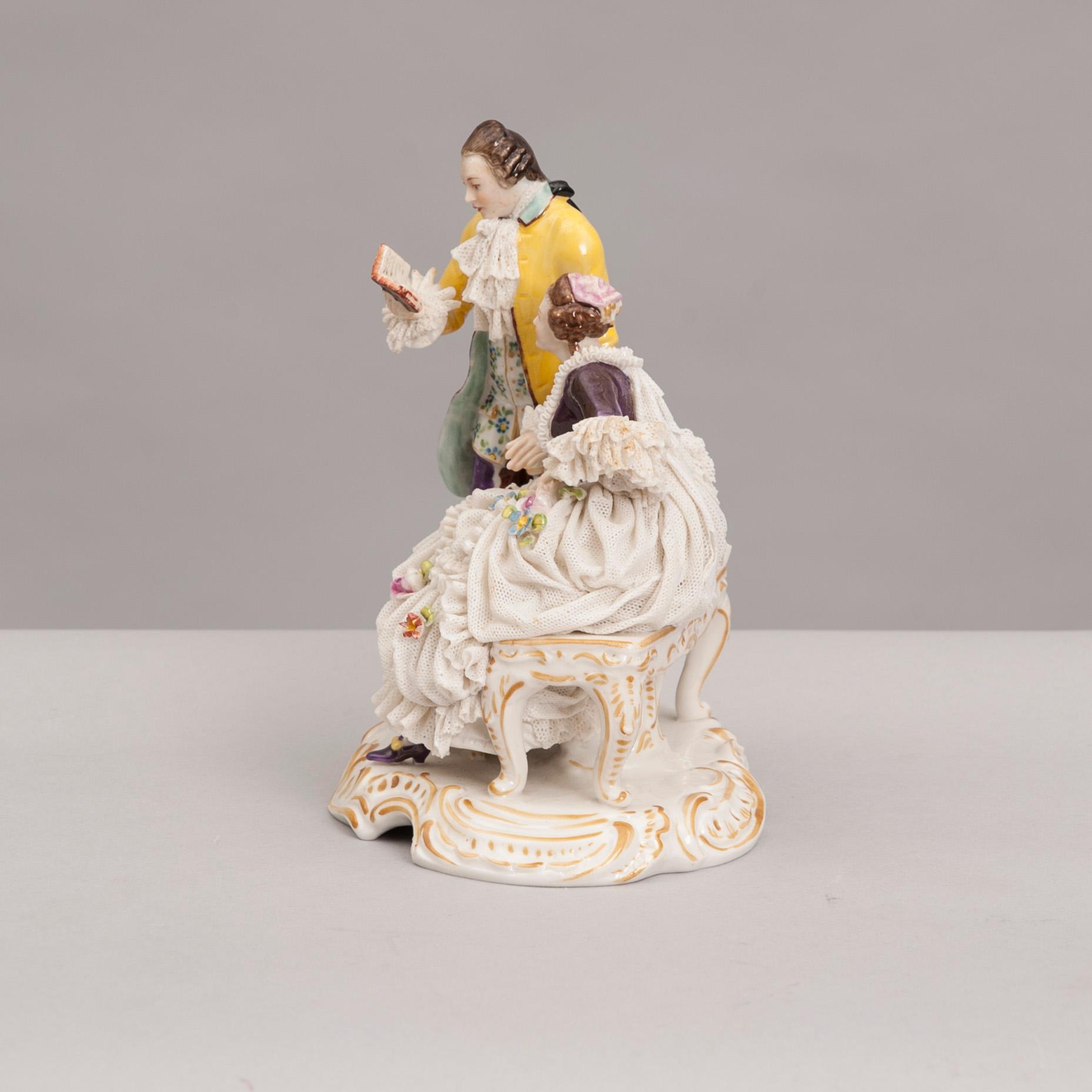 FIGURIN, porslin, 1900-talets första hälft.