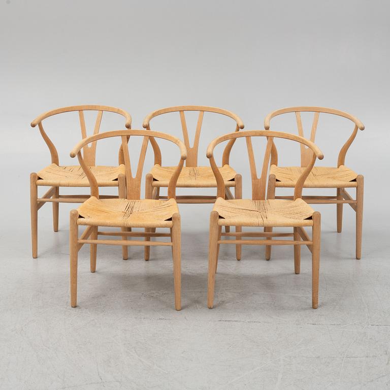 Hans J Wegner, karmstolar, 5 st, "CH 24"/ "Y-stolen", Carl Hansen & Son, Odense, Danmark.