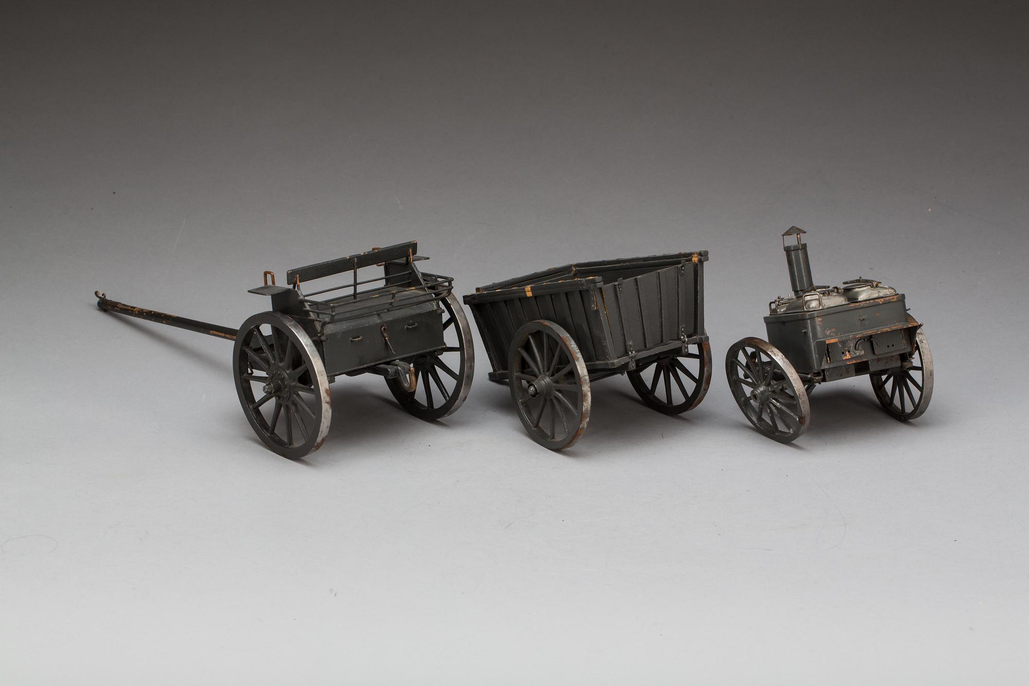 MILITÄRVAGNAR, 3 st, 1900-talets början.