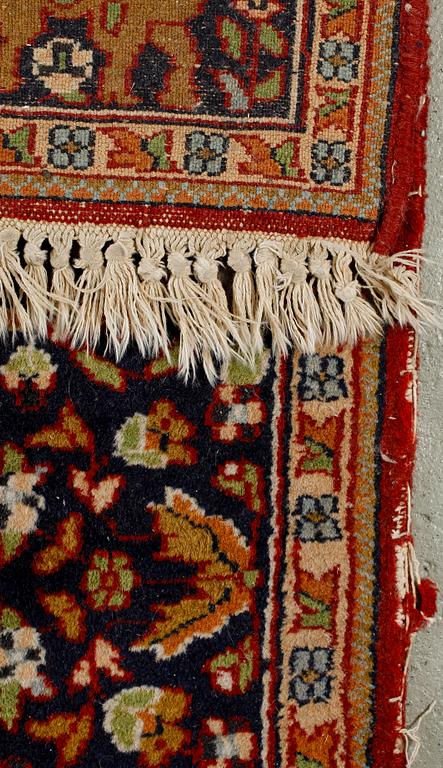 MATTA, orientalisk. 155 x 95.