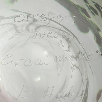 VAS, glas, fiskgraal, Edward Hald, Orrefors, signerad,omkring  1900-talets mitt.