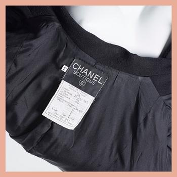 DRÄKT, Chanel, storlek 44.