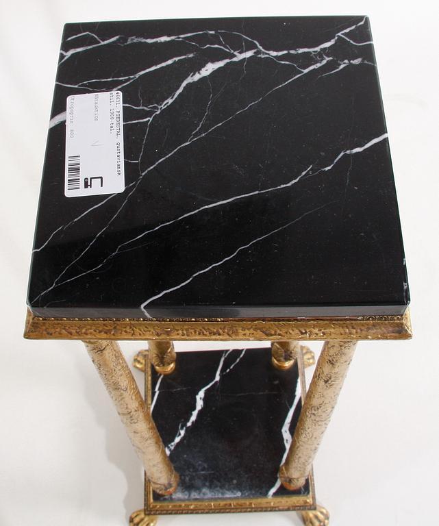 PIEDESTAL, gustaviansk stil, 1900-tal.