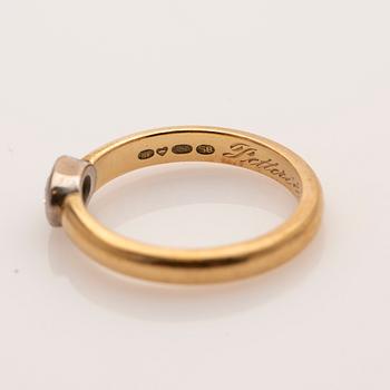Ring, 18K gold with diamond.