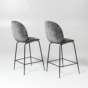 GamFratesi, barstolar, ett par, "Bettle", Gubi, modern tillverkning.