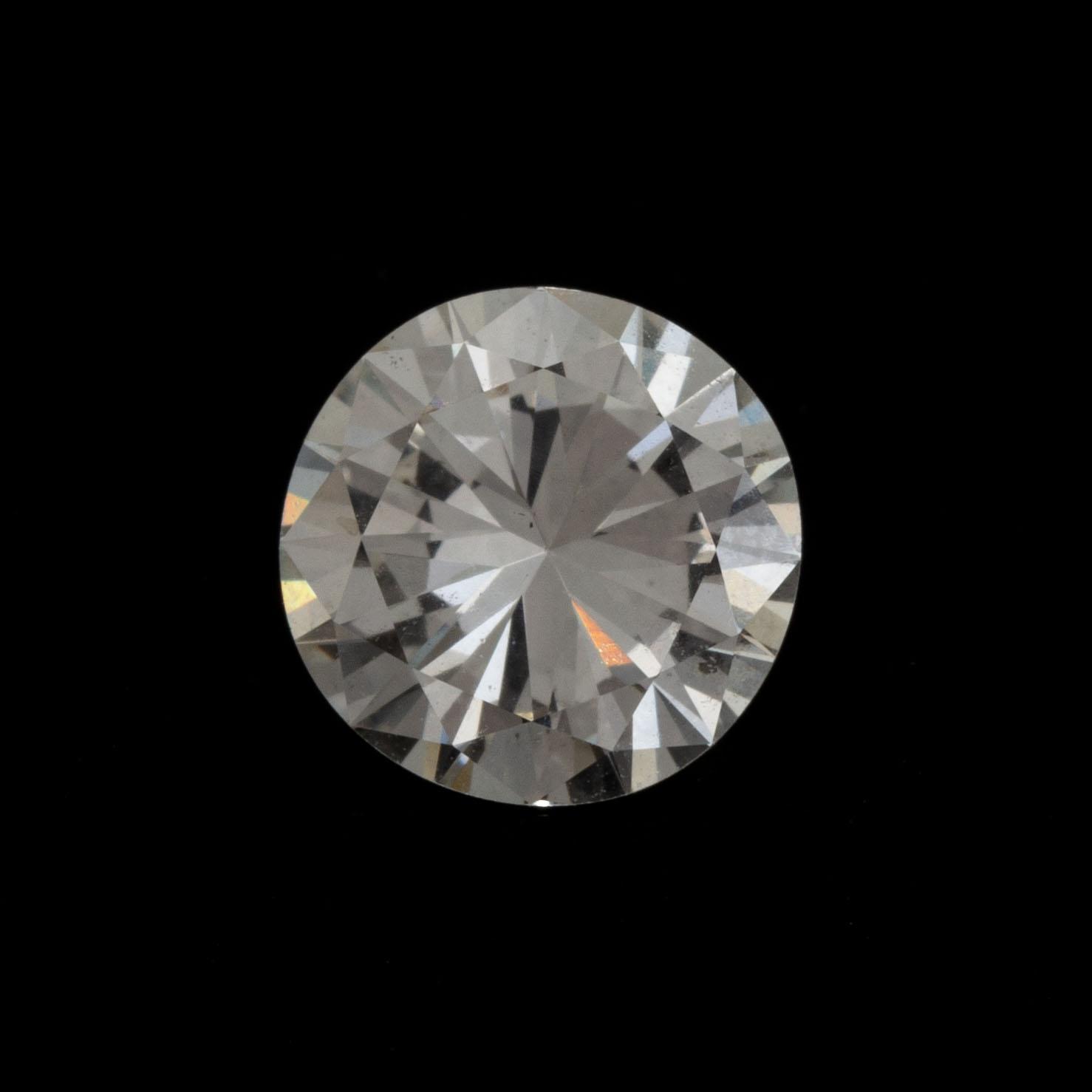 A round brilliant-cut diamond 1.65 ct.