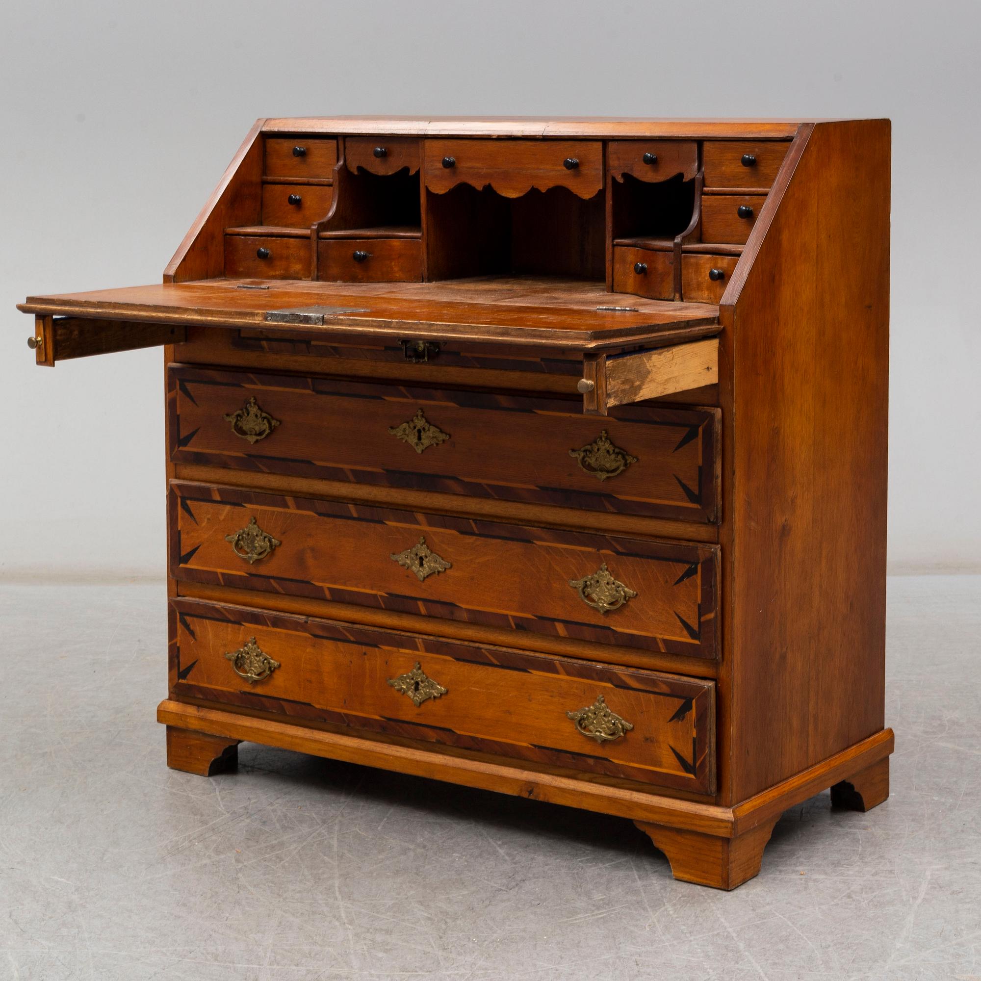 A Swedish late 18th century secretaire.