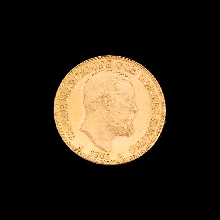 A 10 Kronor gold coin, 1901, weight ca 5 g.