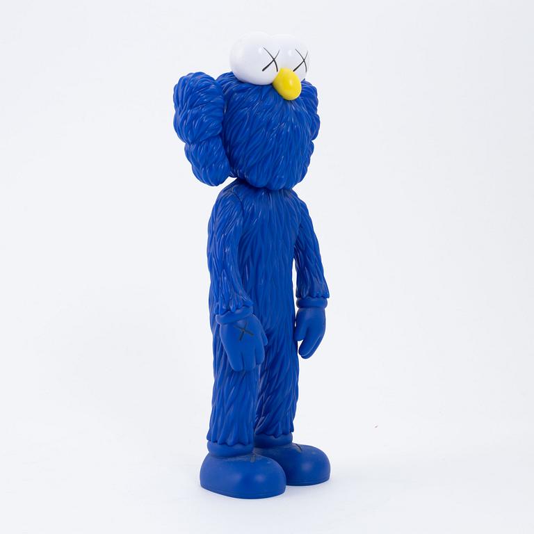 KAWS, 2 vinyl sculpture, 2017.