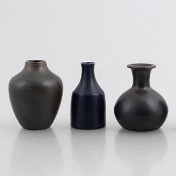 Erich & Ingrid Triller, a set of three stoneware vases, Tobo, Sweden.