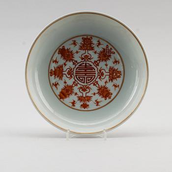 SKÅLFAT, porslin, Kina, sannolikt 1900-tal.